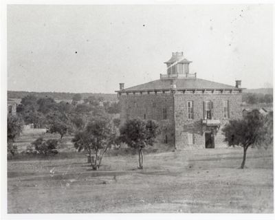 The Mason Courthouse, where members of multiple Methodist congregations met for services.