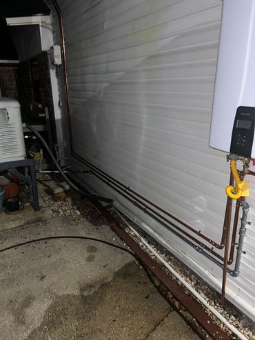 Copper pipe in Hammond fixed.
