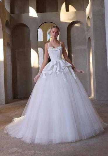 SWEETHEART NECKLINE THIN STRAPS DRAPED CREPE BODICE AND PEPLUM WITH FLORAL APPLIQUE DETAIL TULLE BAL