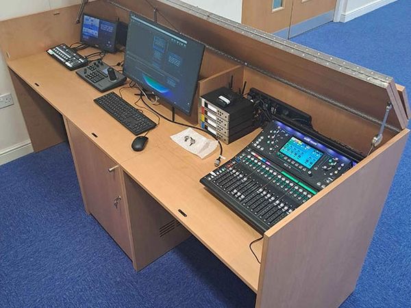 Live streaming ATEM PTZ cabinet