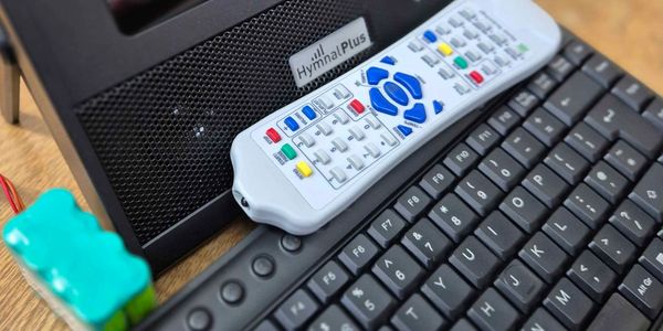 HT-400 hymnal remote keyboard battery