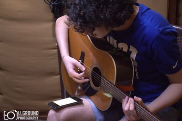 Guitar student at U-Ground