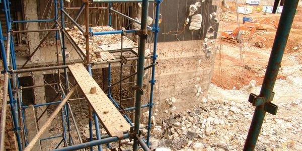 Health and safety, construction: audit, training, scaffold inspection, risk assessment, consultation