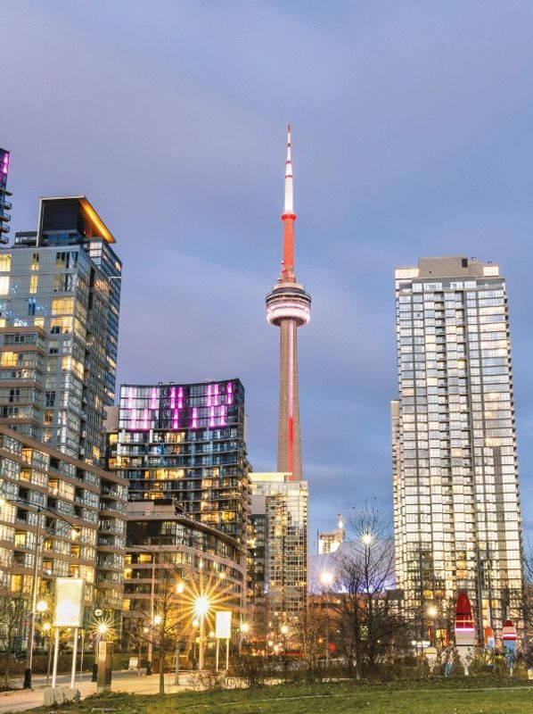 an image of the Toronto downtown skyline  