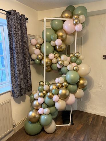 Organic extra large display with square frame