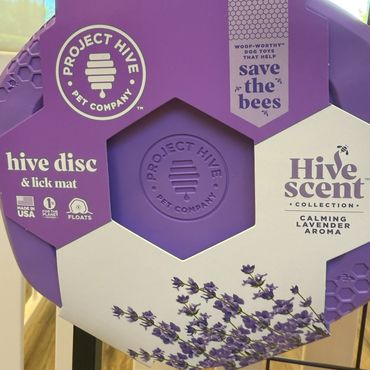 Lavender scented frisbee & lick mat - $10