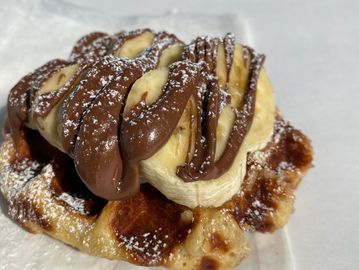 Banana Nutella Waffle