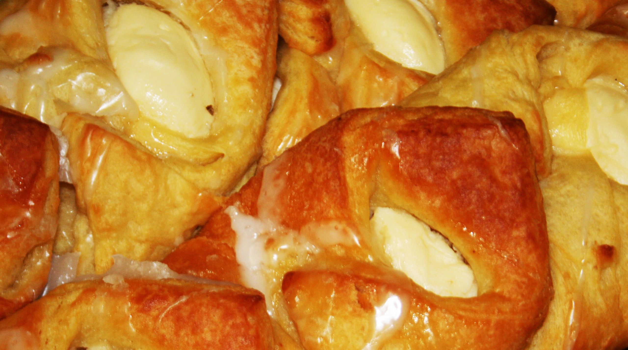 buttery cheese danishes