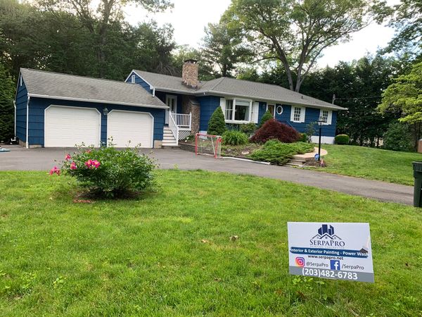 Exterior painting in Brookfield, CT