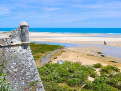 The Algarve’s Hidden Beaches: Secluded Paradise