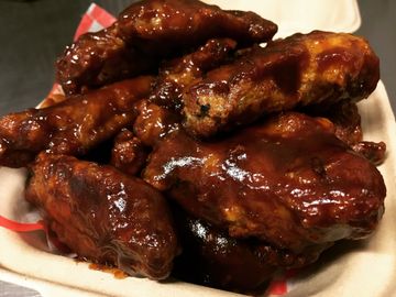 Barbecue chicken wings
