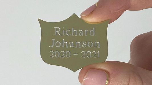 name-plate-gold-silver-black-letters-silver-letters-engraving-near-me-trophy-laser-personalize