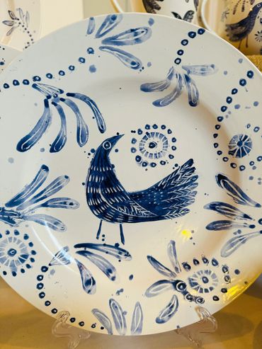 Plate decoration by Jane Chapman.