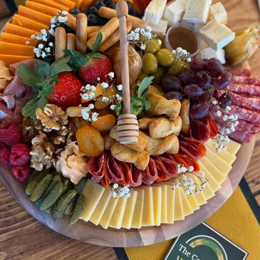 Order our platters for any sized event.
From meat platters and charcuterie boards to full grazing t