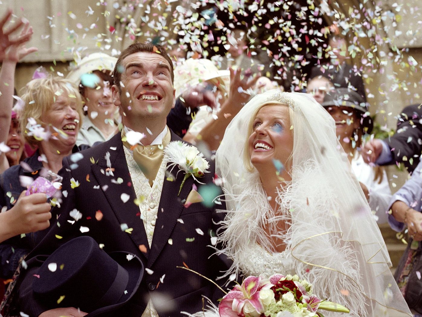 wedding celebrations photo confetti jspv.uk