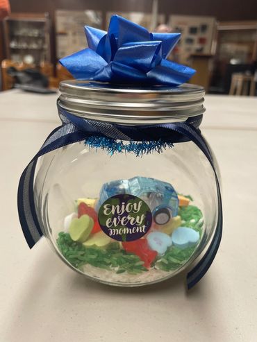 Finished vision jar from New Year's 2024 craft session.