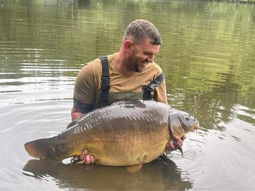Carp fishing in france