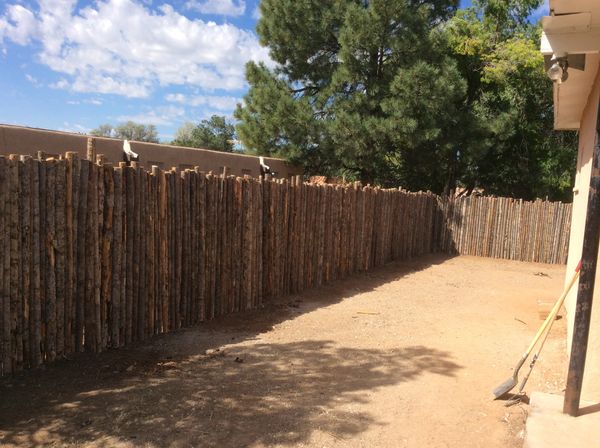 Coyote Fence Installation in Albuquerque, New Mexico