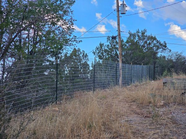 Freddy's Fences providing reliable horse wire fencing in Albuquerque, NM.