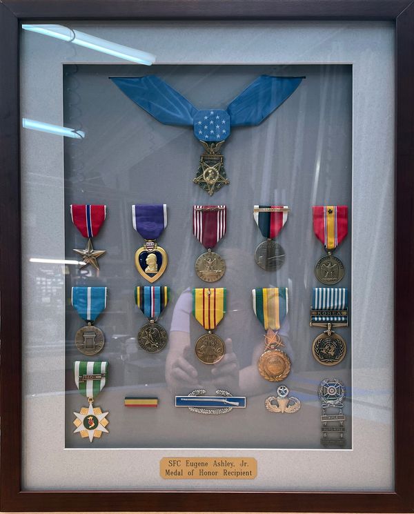 Medal of Honor shadowbox presentation