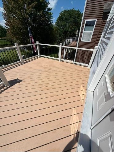 Composite deck built by Rentschler Remodeling and Construction