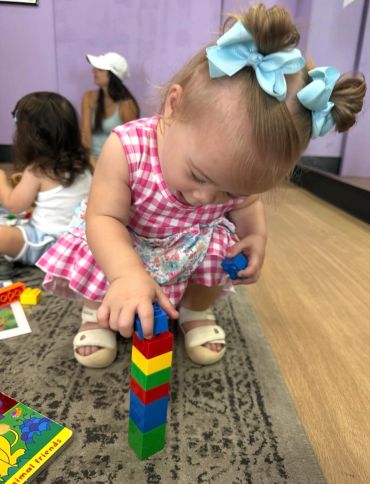 Mommy and Me, parent and child class, Long Island, toddler, sensory, baby and me, moms and tots