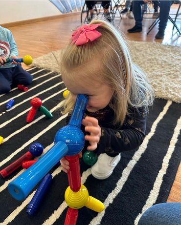 Mommy and Me, parent and child class, Long Island, toddler, sensory, baby and me, moms and tots