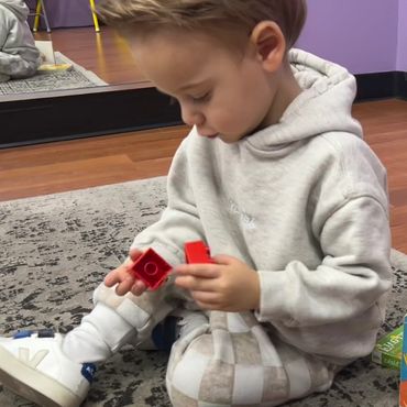 Mommy and Me, parent and child class, Long Island, toddler, sensory, baby and me, moms and tots