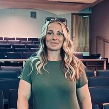 Ashleigh Ferris
Owner - Instructor