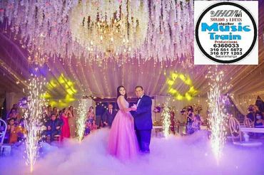 #eventosbucaramanga #djbodas #djjhonwi #corporativos #15años
3165771203 MUSIC TRAIN #bodas