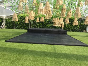 TARIMA Y PISOS EN MADERA NEGRO
3165771203 -- 3105515672