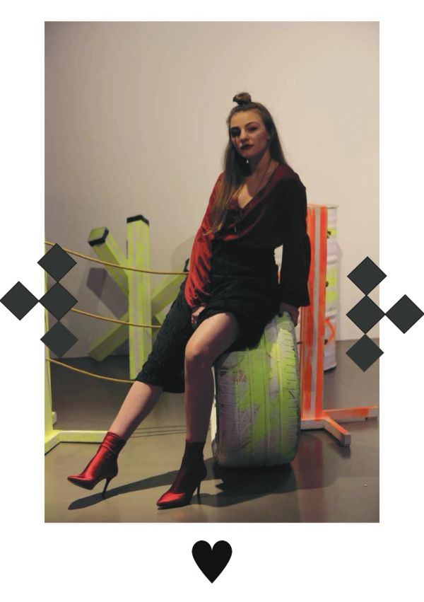 Horror, photography, design , queen, performer, models,shooting,neon,new face of fashion,new fashion