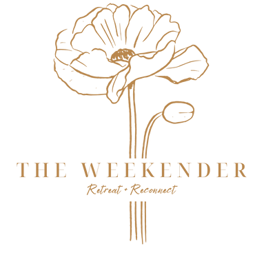 closeup the weekender retreat and restaurant logo