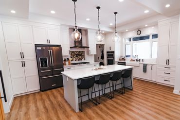 Home builder Prince George
Pantry beside the fridge
Stove with alcove above it
