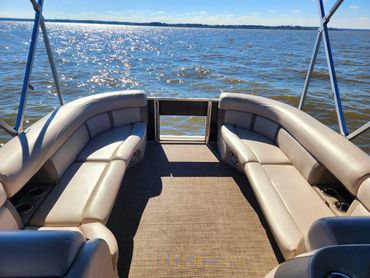 Interior pic of 2017 Harris tritoon. Pic of front of boat from midship.