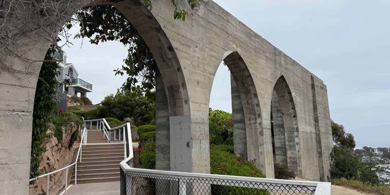 explore dana point  walking tour