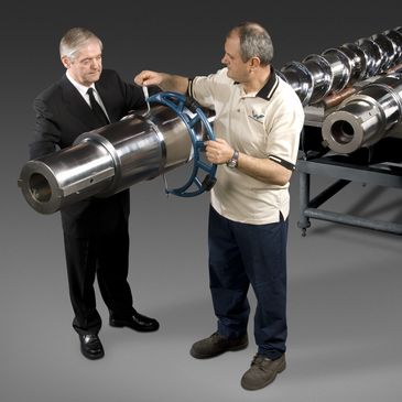 Inspection of 12 inch extruder feed screw