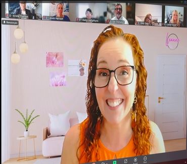 International keynote speaker Leanne Zaccar speaking on the virtual stage online