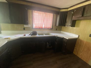 kitchen renovation(before)