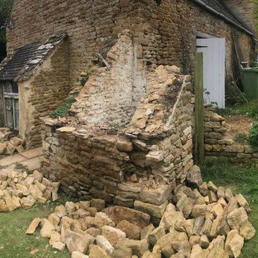 Barn needing restoration, lime mortar repointing needed