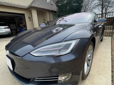Windshield repair on Tesla 
Car window repair in Fortworth