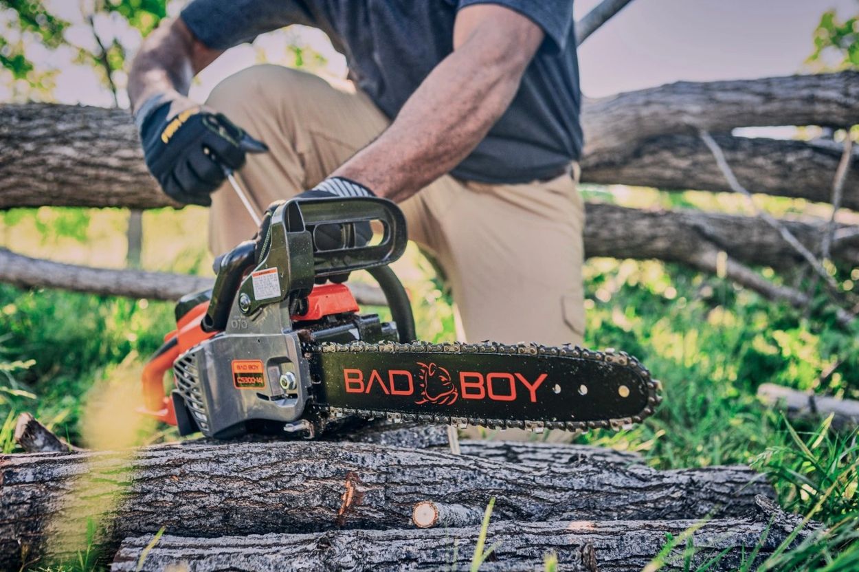 CS300-14 Chainsaw