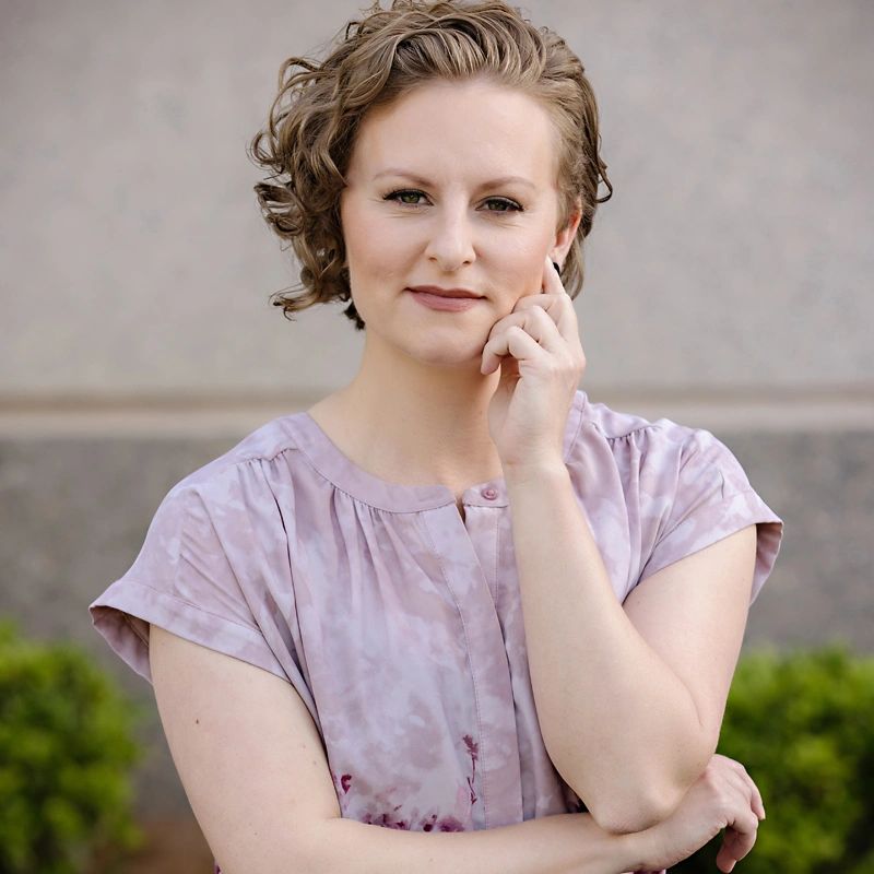 Rayni Collins online sleep therapist and dance movement therapist