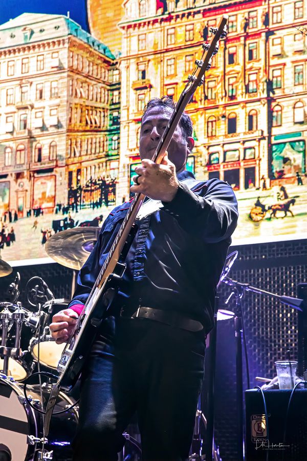 Jeff "El Jefe" Leopard