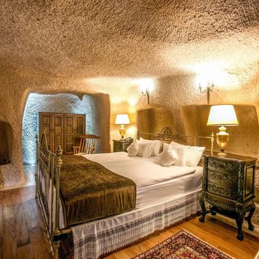 WEDDING HOTELS IN CAPPADOCIA 2026/2027.
GOREME UCHISAR URGUP
PERSIAN INDIAN LEBANESE PAKISTANI BRITI