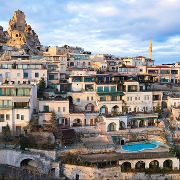 WEDDING HOTELS IN CAPPADOCIA 2026/2027.
GOREME UCHISAR URGUP
PERSIAN INDIAN LEBANESE PAKISTANI BRITI