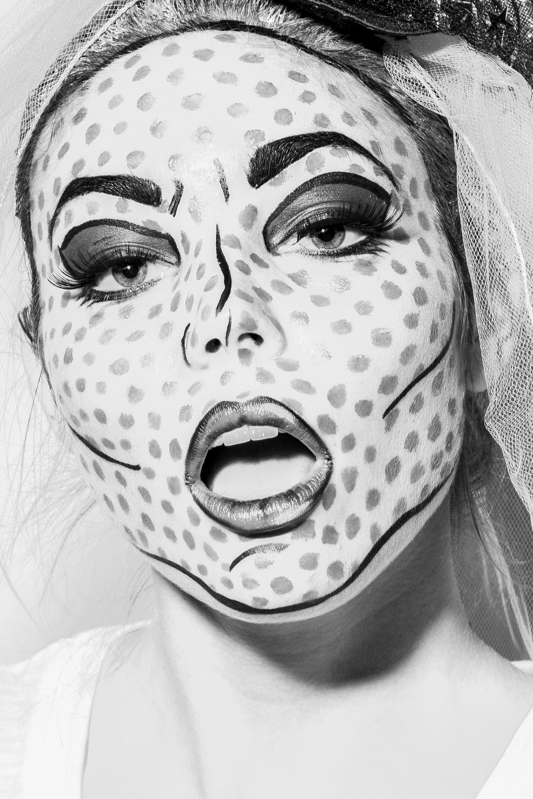 model, black and white, Roy Lichtenstein, makeup, pretty, beauty, eyes, fashion 