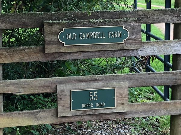 Entrance signage for The Old Campbell Farm