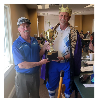 2024 Redex Winner receiving trophy from President Tom King