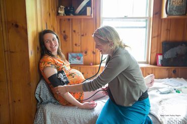 Maine midwife, home birth, pregnant, labor